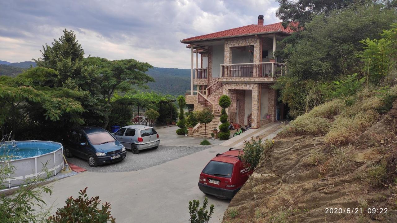 Guesthouse Zografia Vrasná Buitenkant foto