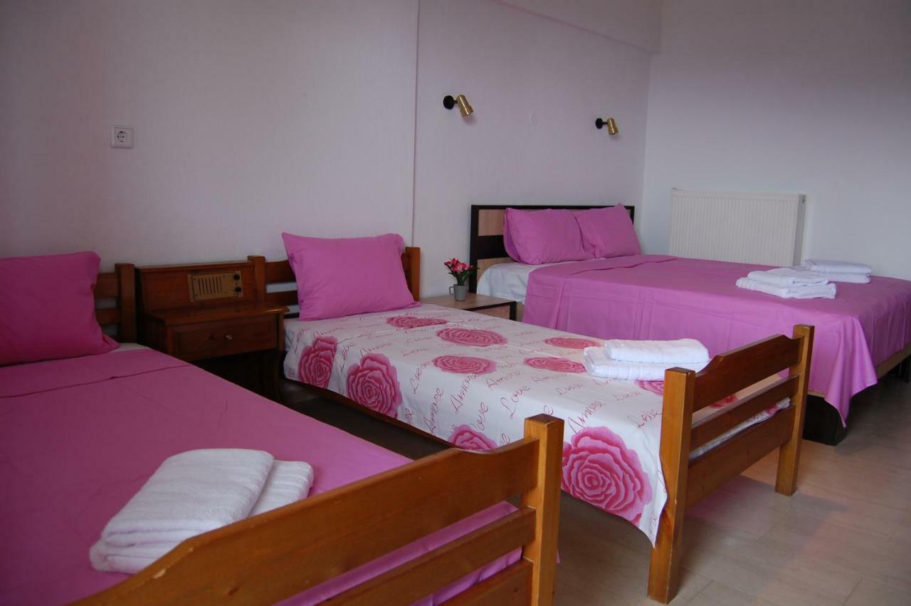 Guesthouse Zografia Vrasná Buitenkant foto