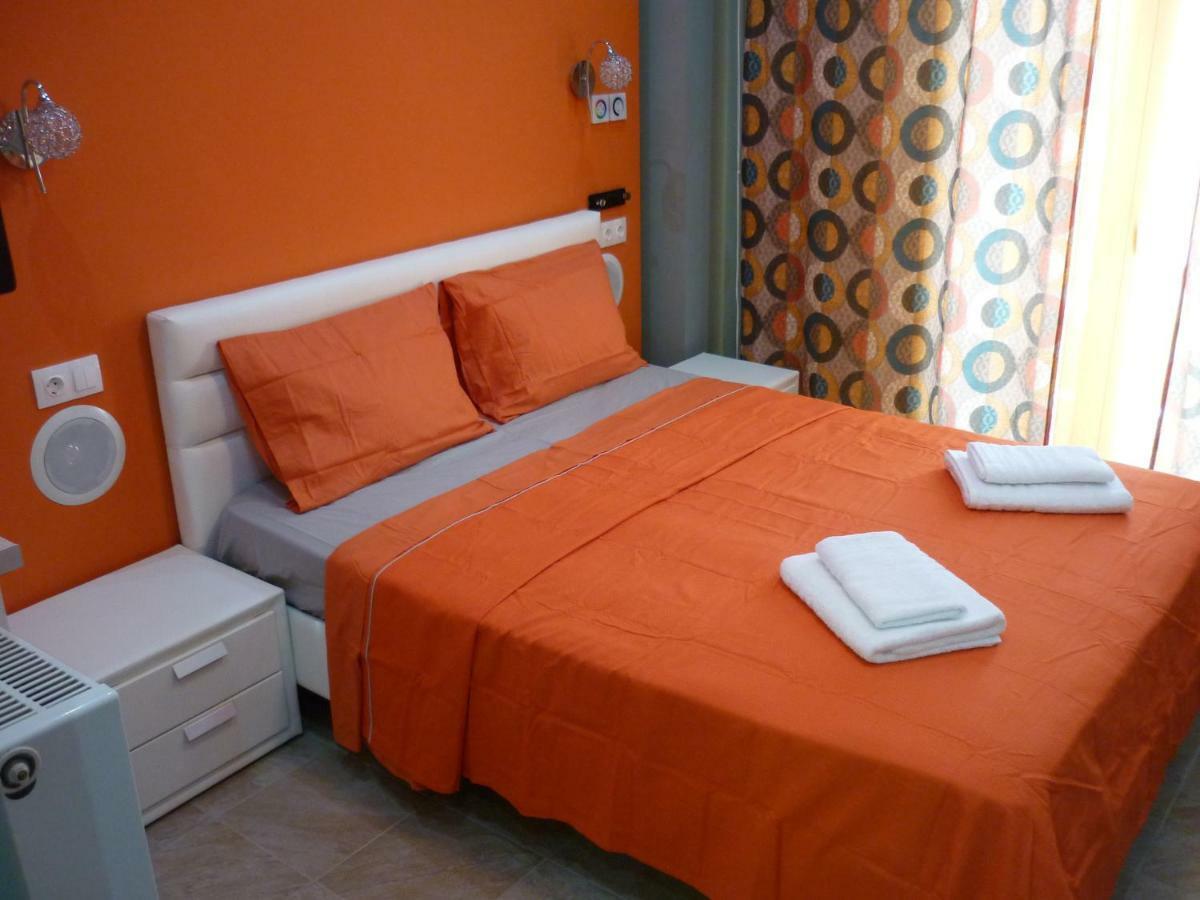 Guesthouse Zografia Vrasná Buitenkant foto