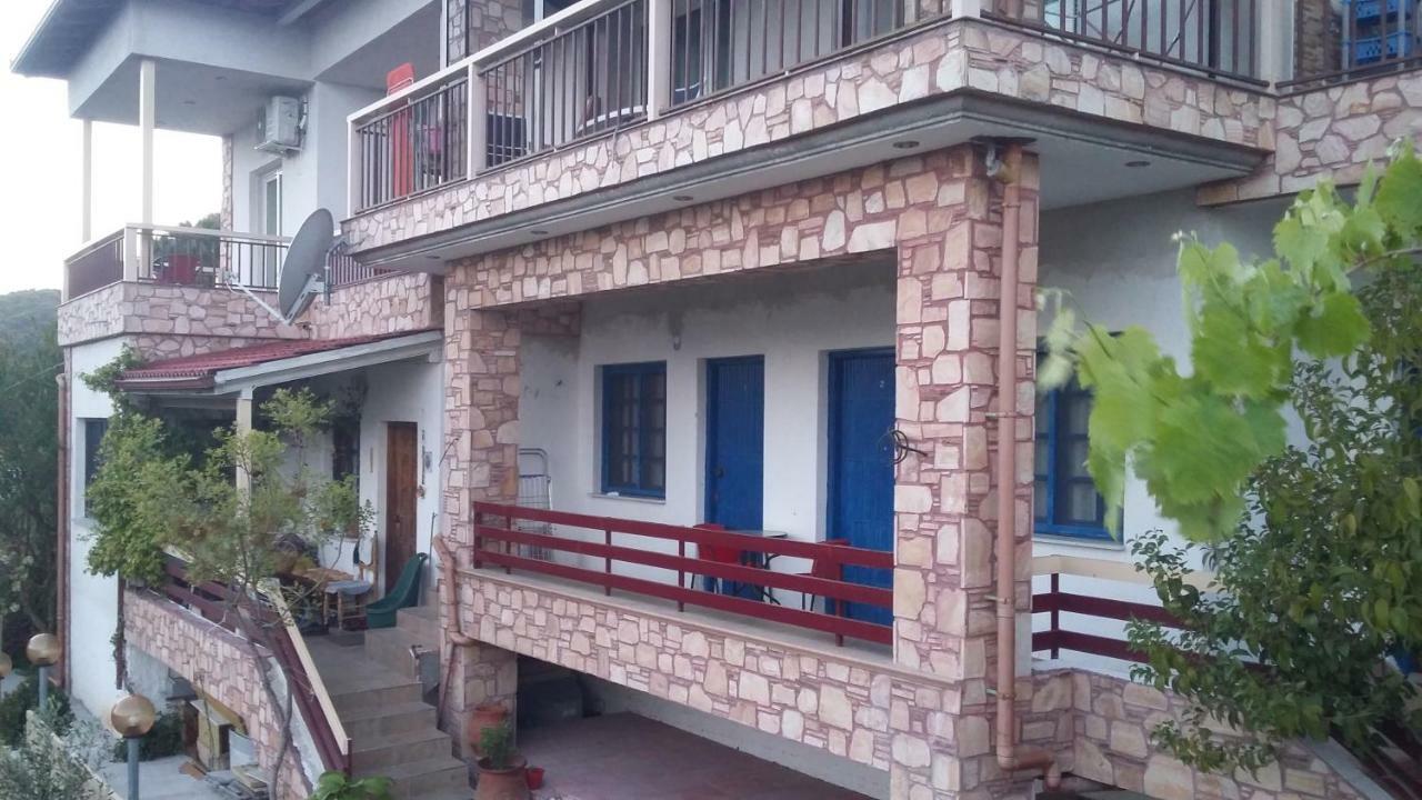 Guesthouse Zografia Vrasná Buitenkant foto